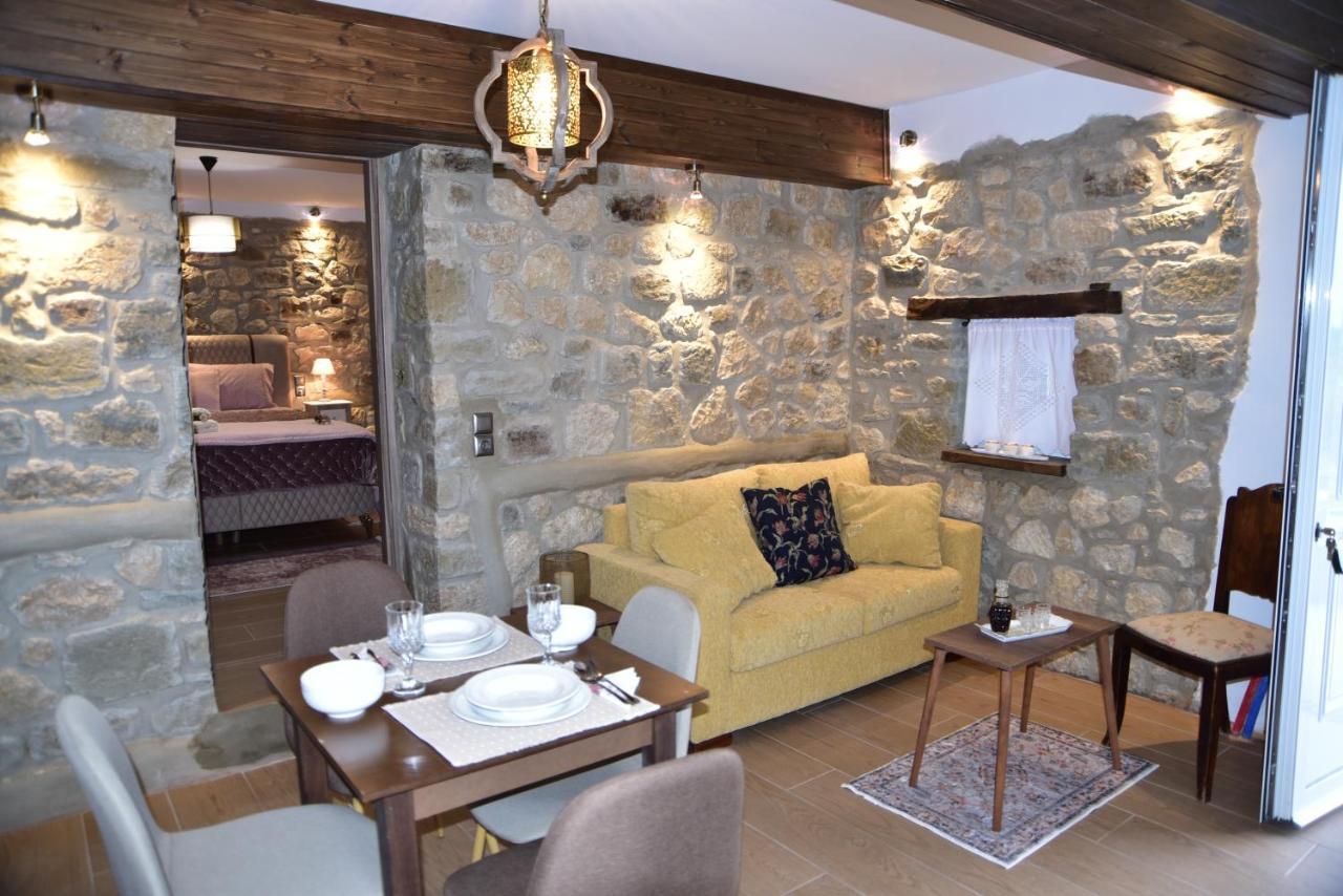 Elen'S Suites Pramanta Esterno foto