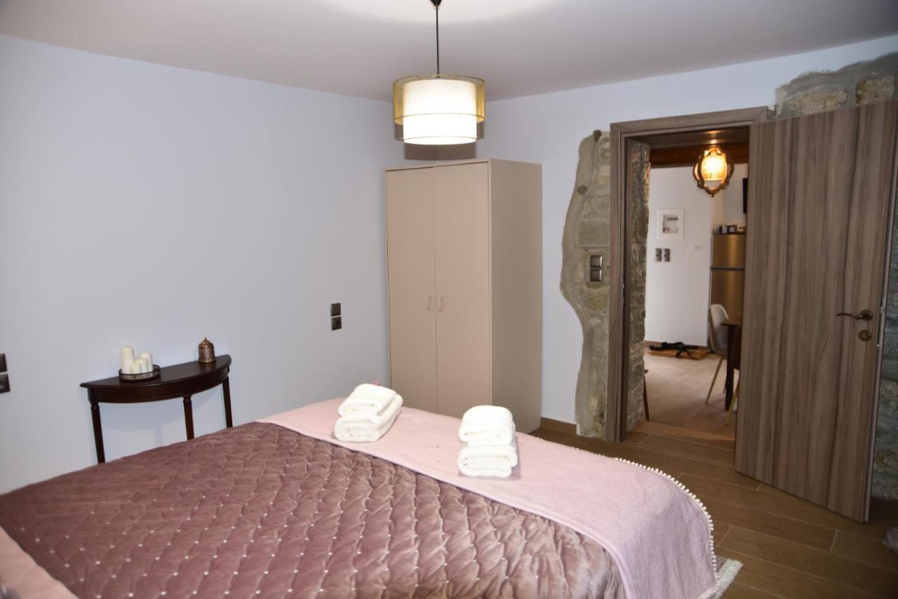 Elen'S Suites Pramanta Esterno foto