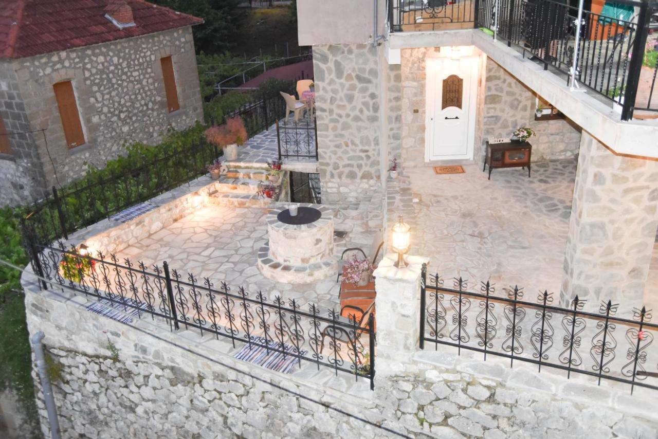 Elen'S Suites Pramanta Esterno foto