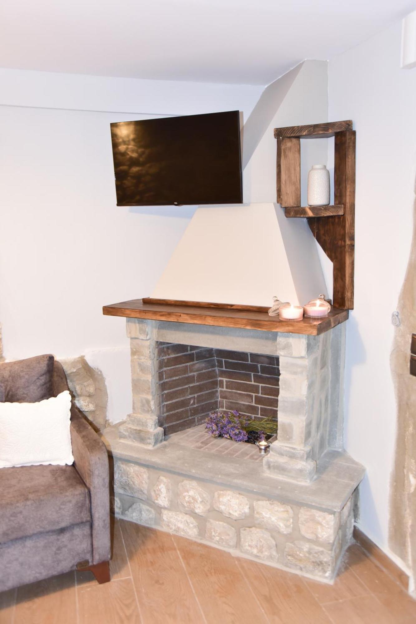 Elen'S Suites Pramanta Esterno foto