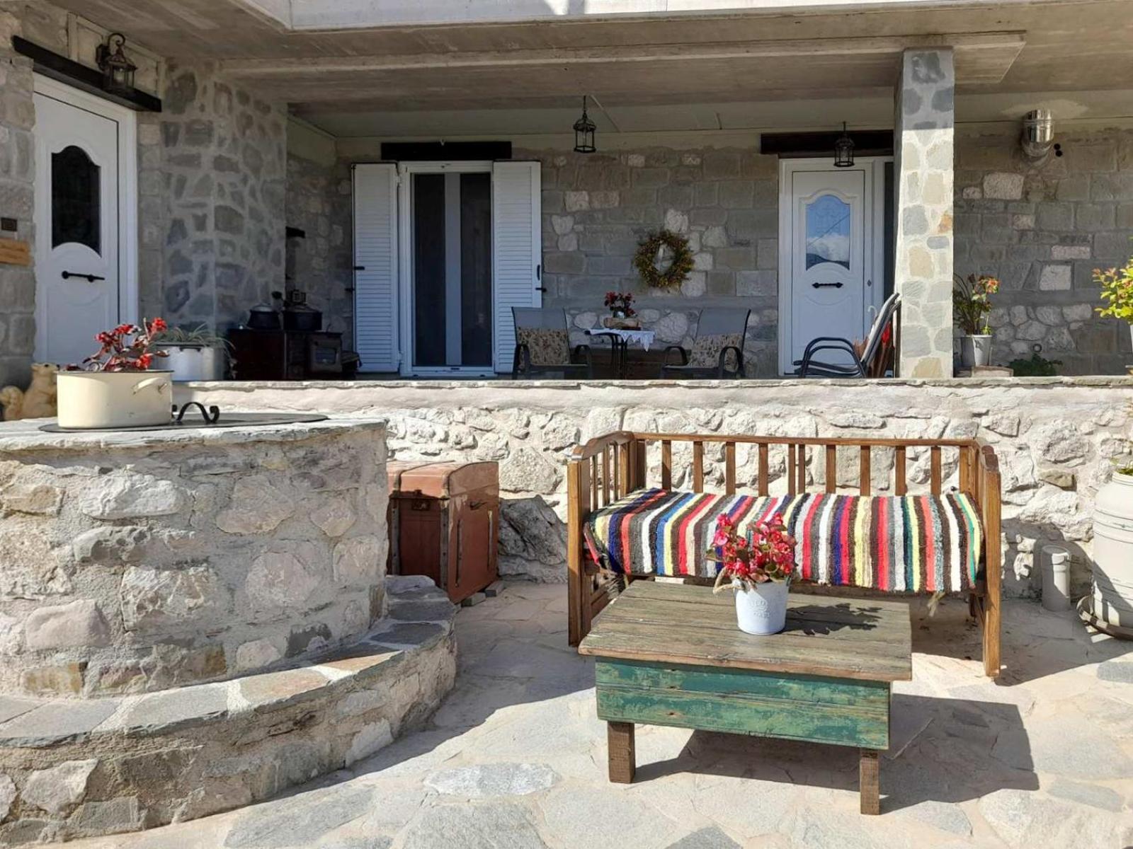 Elen'S Suites Pramanta Esterno foto
