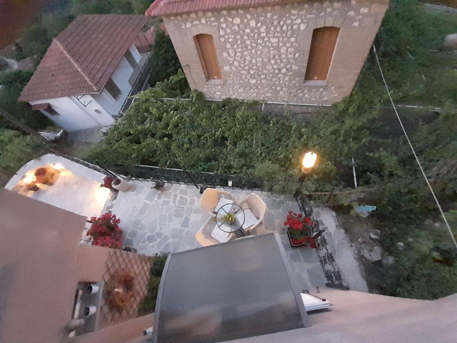 Elen'S Suites Pramanta Esterno foto