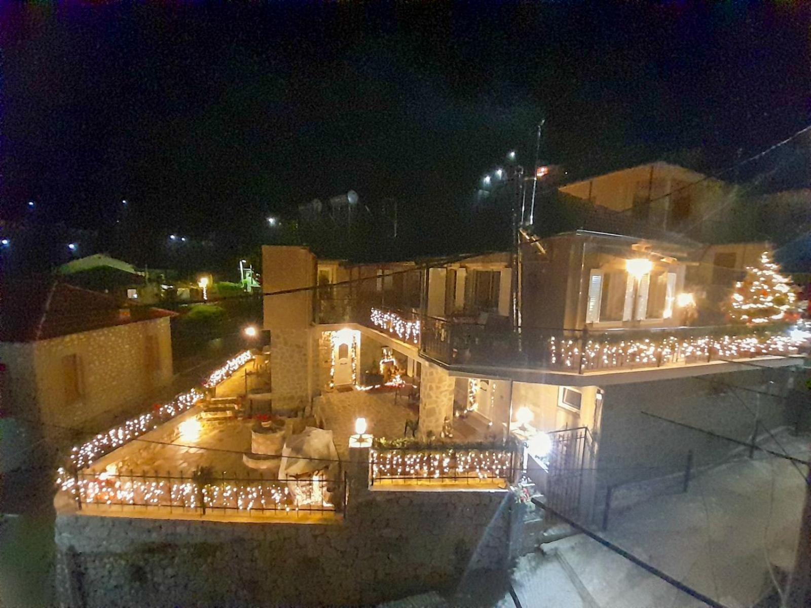 Elen'S Suites Pramanta Esterno foto