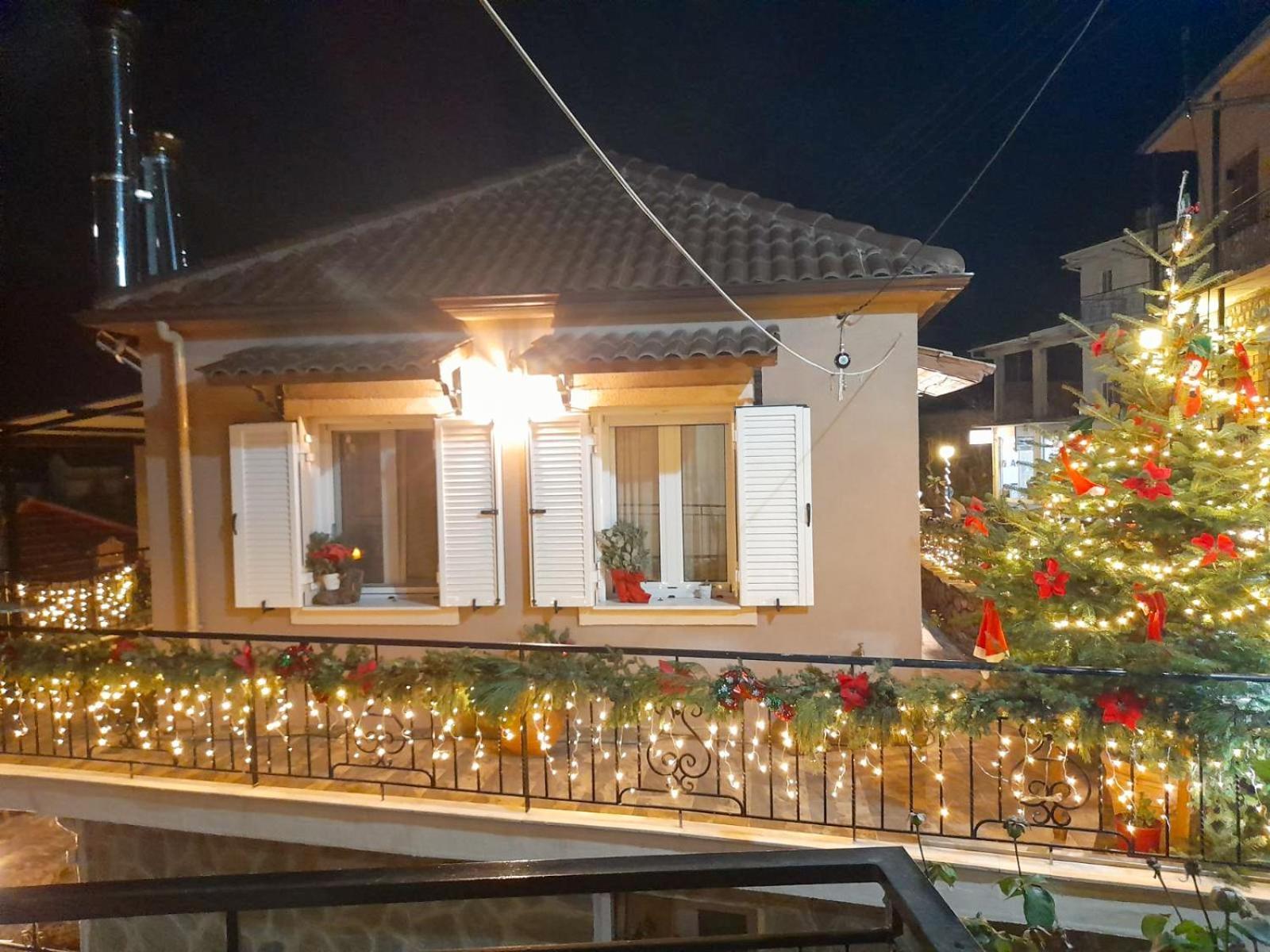 Elen'S Suites Pramanta Esterno foto