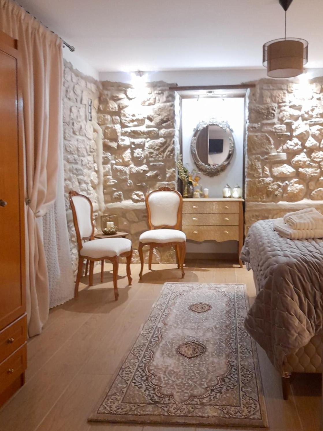 Elen'S Suites Pramanta Esterno foto