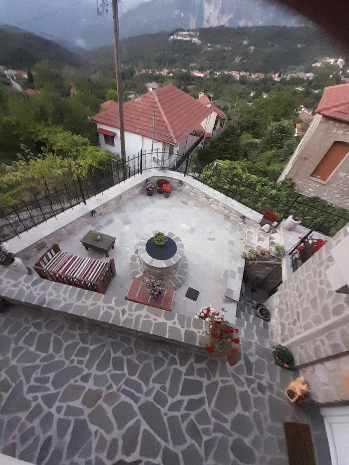 Elen'S Suites Pramanta Esterno foto