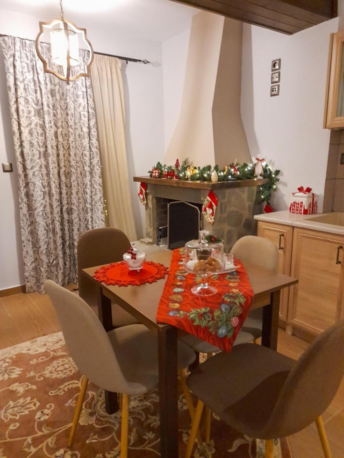 Elen'S Suites Pramanta Esterno foto