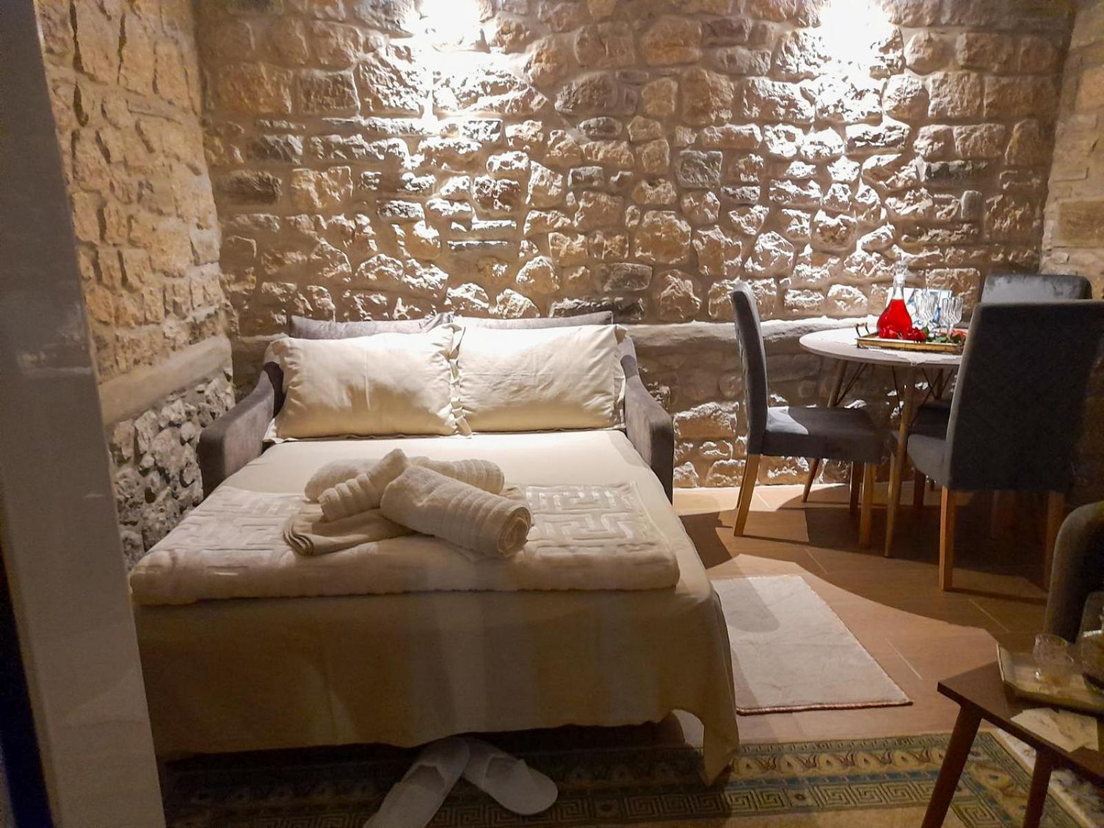 Elen'S Suites Pramanta Esterno foto