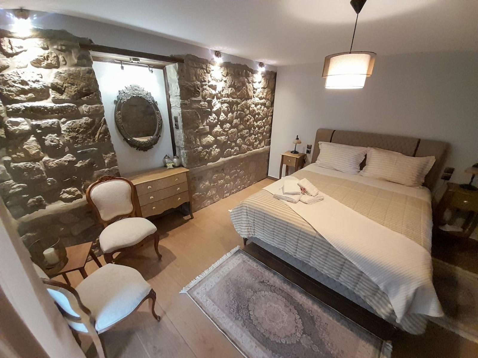 Elen'S Suites Pramanta Esterno foto